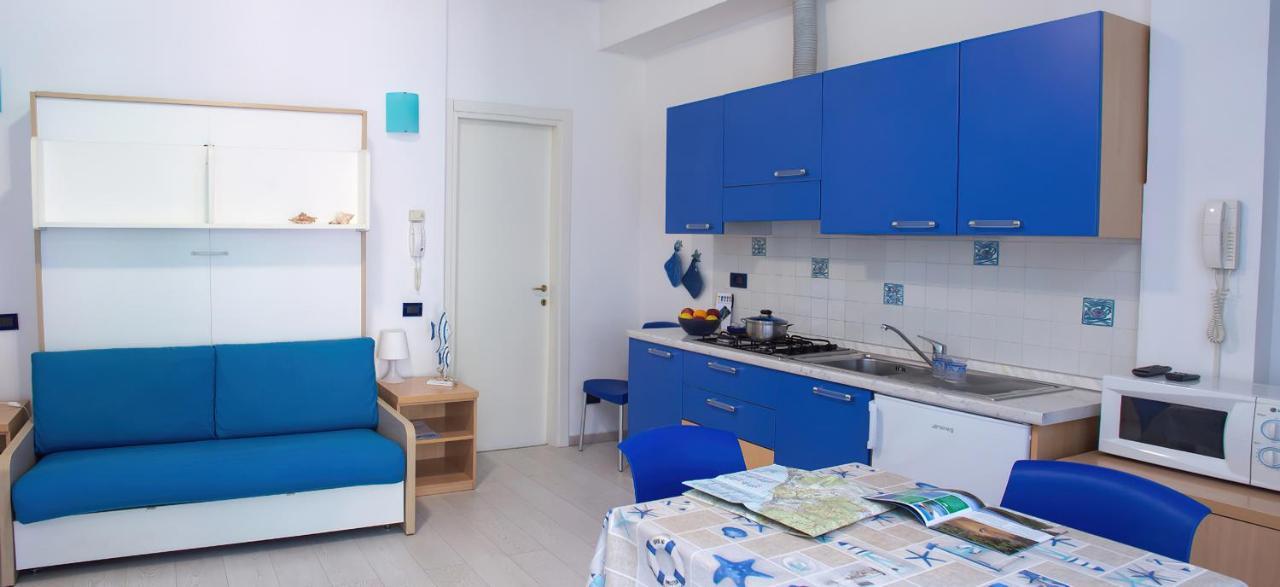 Residence Italia 菲纳莱利古雷 外观 照片